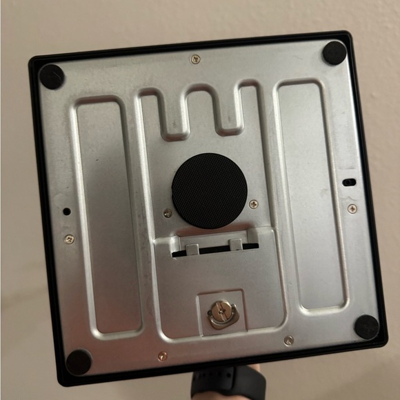 HP P24h G4 Monitor Stand Only - Picture 6 of 11